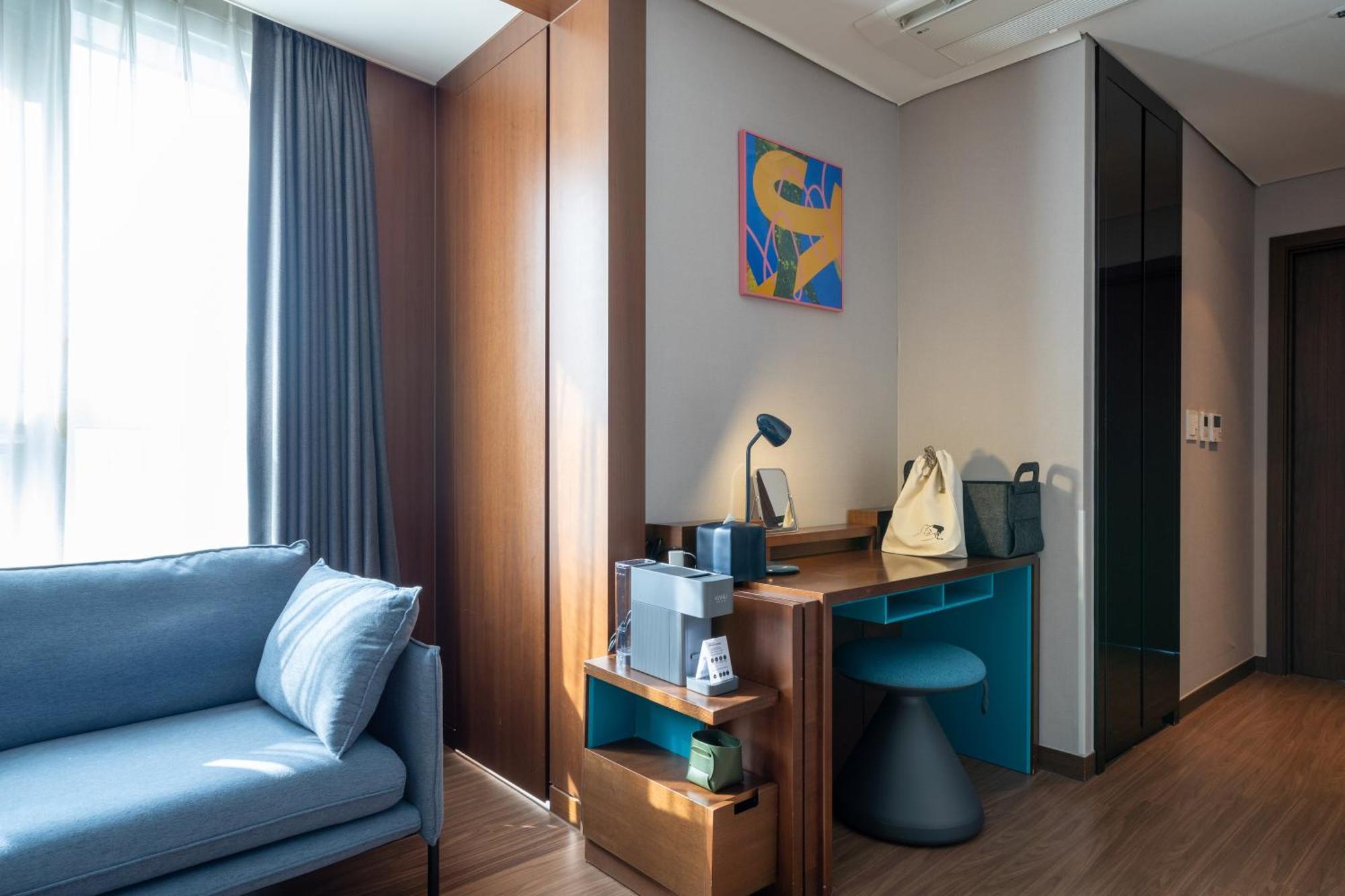 בוסאן Urbanstay Haeundae Station מראה חיצוני תמונה
