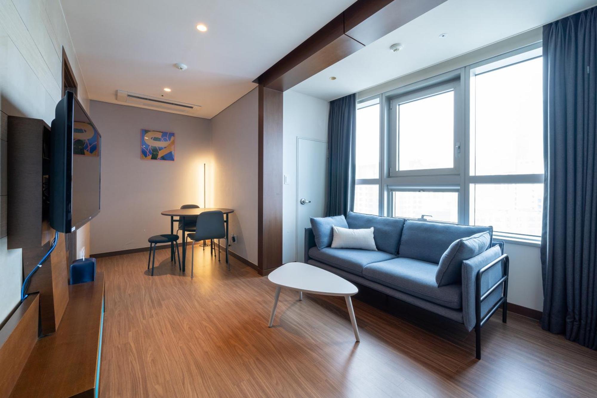 בוסאן Urbanstay Haeundae Station מראה חיצוני תמונה