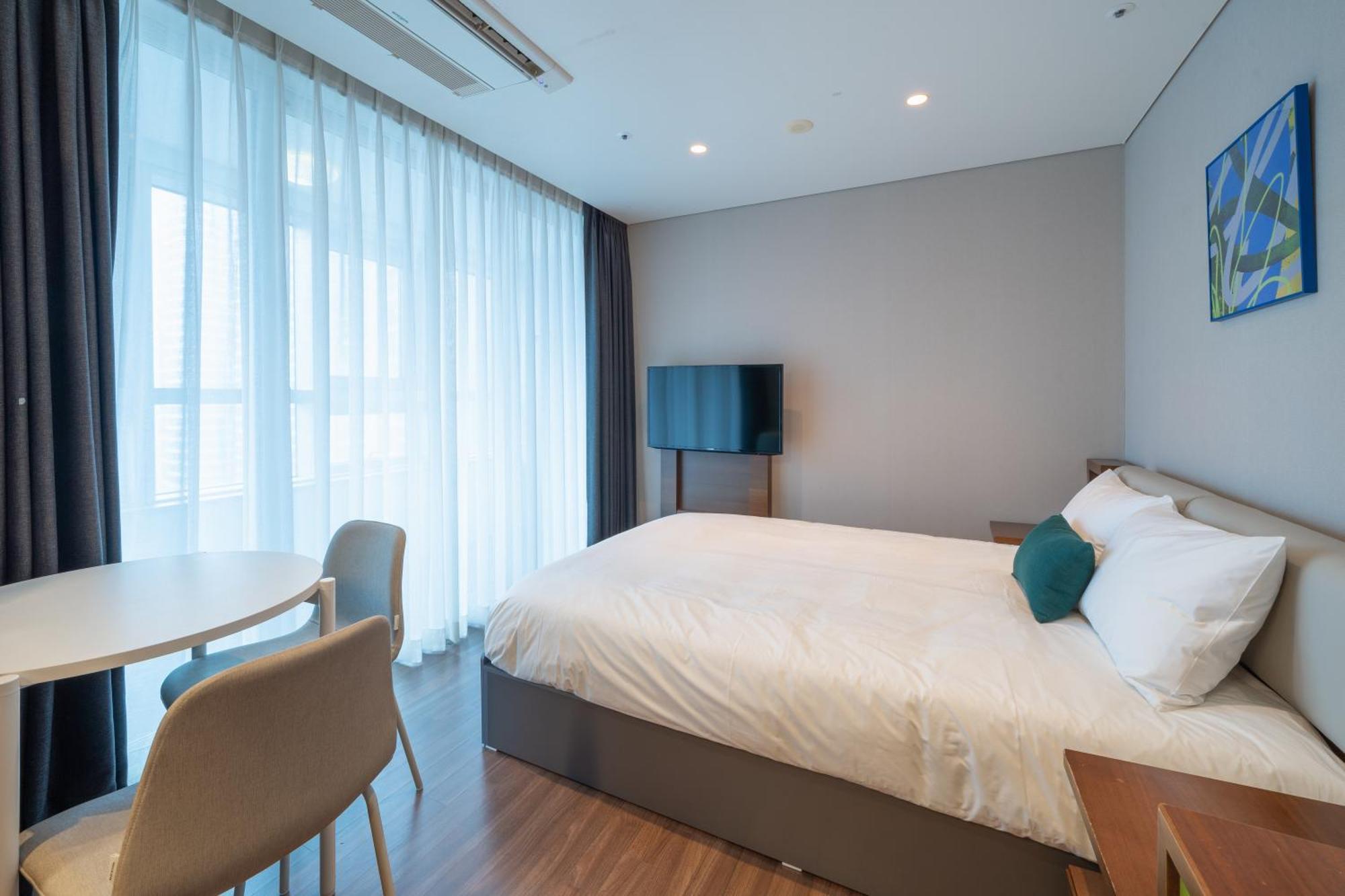 בוסאן Urbanstay Haeundae Station מראה חיצוני תמונה