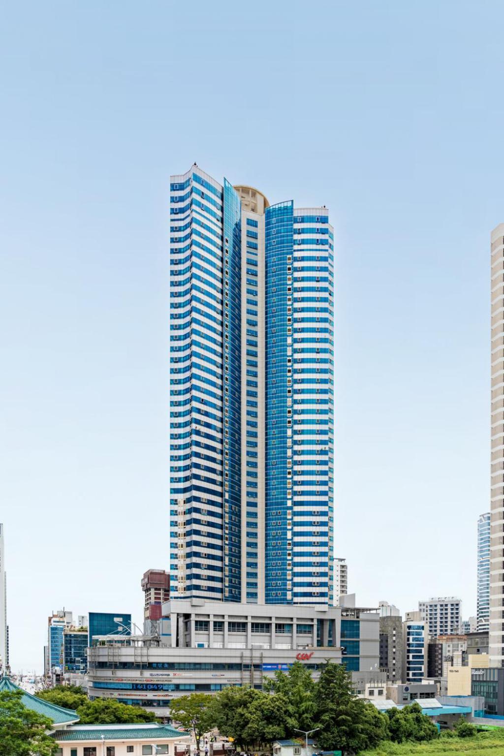 בוסאן Urbanstay Haeundae Station מראה חיצוני תמונה